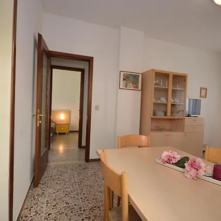 Giusi, Maria E Campiello 아파트 *